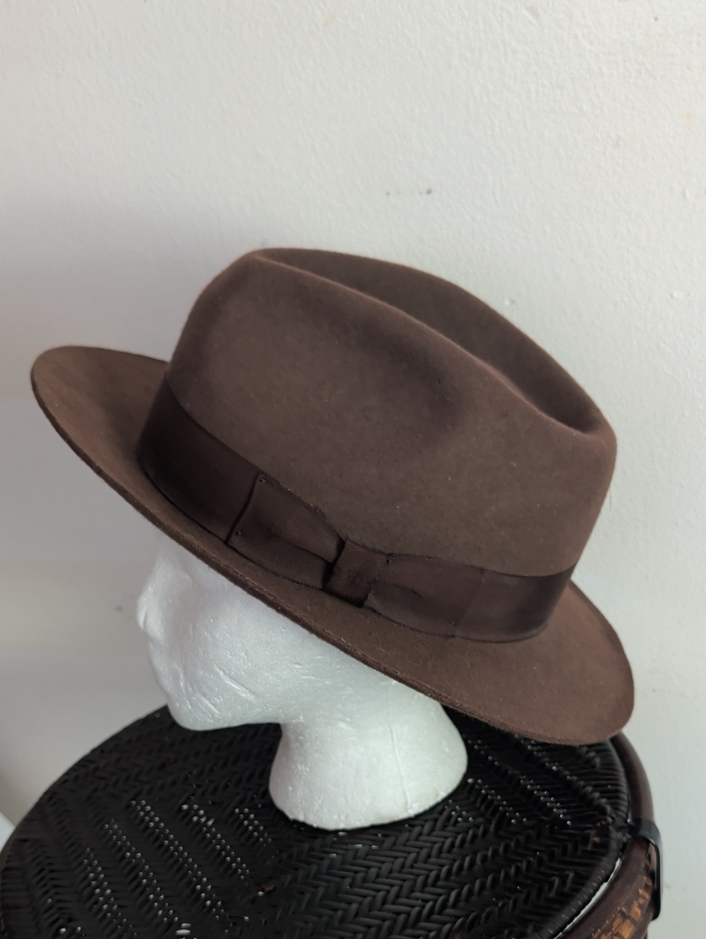 Indiana Jones Officially Licensed Wool Felt Fedora Hat satin lined Men Sz XXL/XL